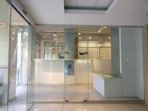 Amplio Planta Baja De 33 M2 Mas Entrepiso Abierto De 27 M2