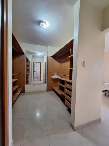 Casa En Venta En El Parral. Dl