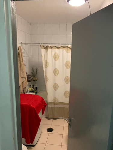 Arriendo Departamento Primer Piso 2d 1b En Antonio Varas