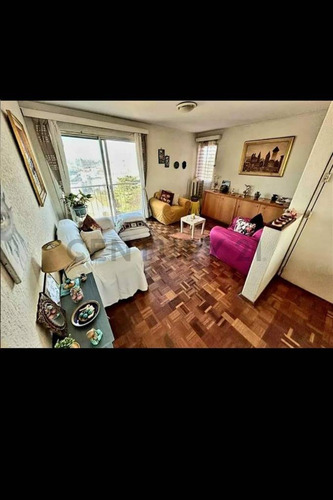 Excelente Apartamento En Zona Residencial