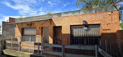 Venta Ph 2 Ambientes Con Balcon En Gervasio Mendez Al 3200, Carapachay