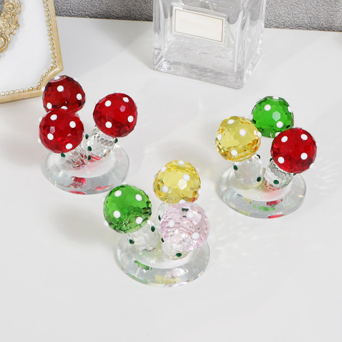Imitation Crystal Statue Art Craft Red Collection Rosa