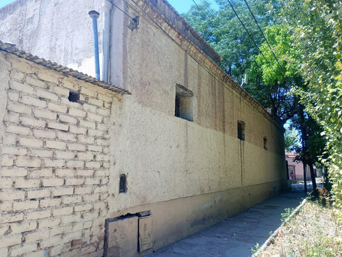 Venta Casa A Demoler/terreno O Reciclar En Godoy Cruz