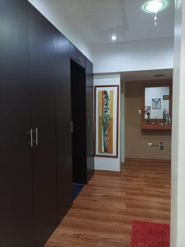 Imagen 7 de 10 de Moderno Apartamento El Parral