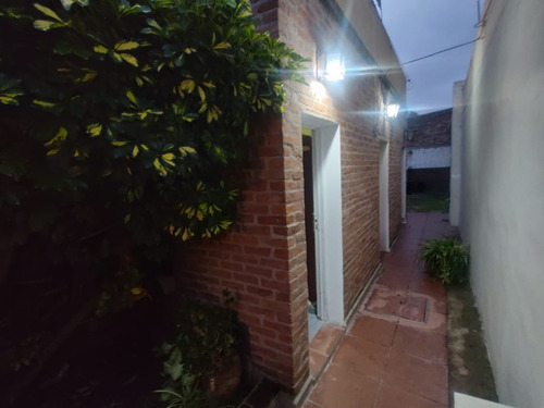 Venta Oportunidad , San Justo - Departamento 2 Ambientes