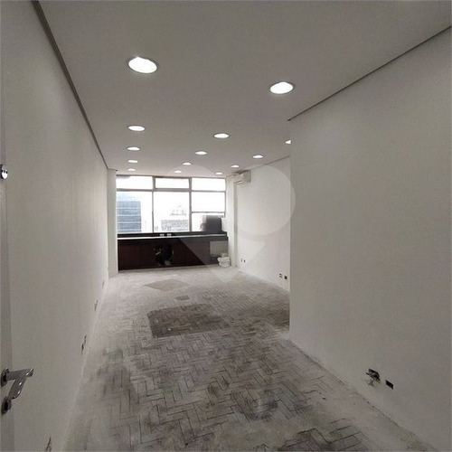 Sala Comercial Com 40 Metros Para Locação Na Av. Paulista / Conjunto Nacional. - 226-im519699