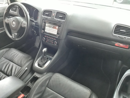 Imagem 8 de 10 de Volkswagen Jetta 2011 2.0 Comfortline Flex 4p Automática