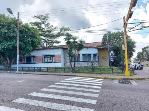 Casa En Barrio Obrero Lv