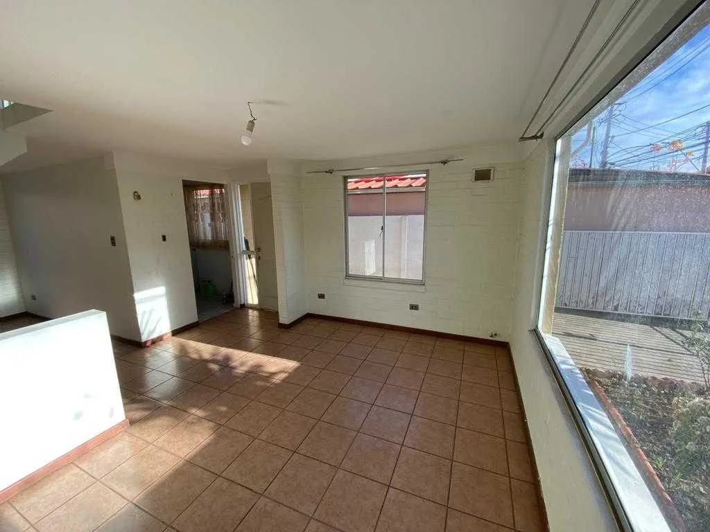 Imagen 5 de 26 de Encantadora Casa Familiar Con Jardín (177775)