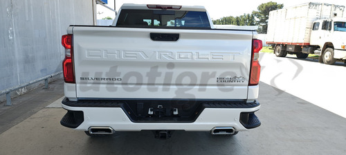 Chevrolet Silverado 5.3 V8 High Country