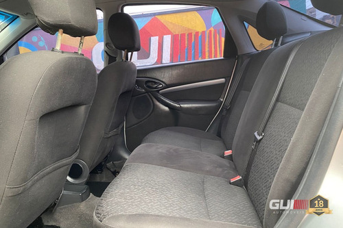 Ford Focus Sedan 1.6 Flex