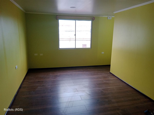 Departamento Loft En Arriendo De 3 Dorm. En Calera
