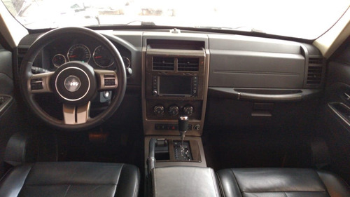 Jeep Cherokee 3.7 Limited 4x4 V6 12v Gasolina 4p