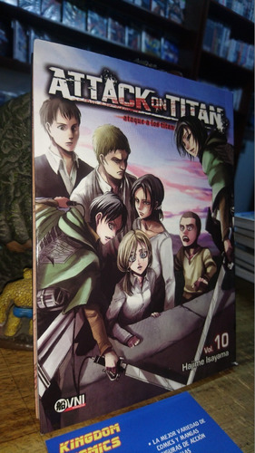 Attack On Titan. Tomos 10 Y 11. Editorial Ovni Press.