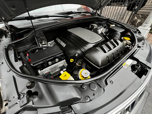 Jeep Grand Cherokee 5.7 Limited Lujo 4x2 Mt