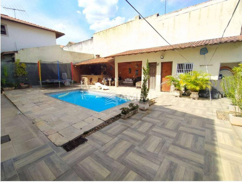 Imagem 4 de 16 de Casa Com 5 Dormitórios À Venda, 300 M² Por R$ 800.000,00 - Serra Grande - Niterói/rj - Ca0762