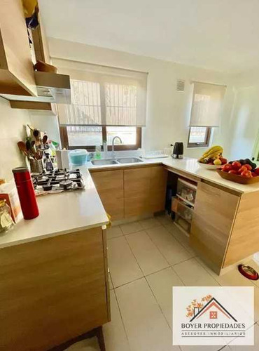 Condominio / Piscina / 4d 3b Oportunidad (83024)