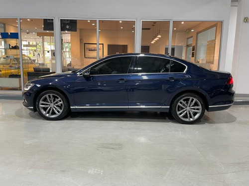 Volkswagen Passat 2.0 Tsi Highline 220cv