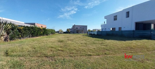 Venta - Barrio Acacias - Puertos Del Lago - Escobar - Lote Interno