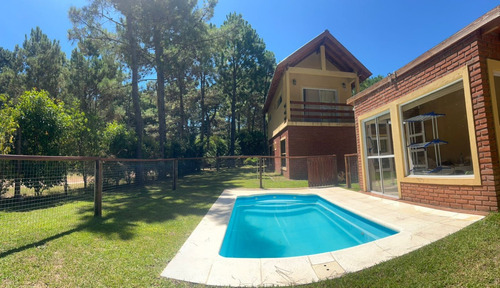 Excelente Casa En Mar De Las Pampas Con Pileta