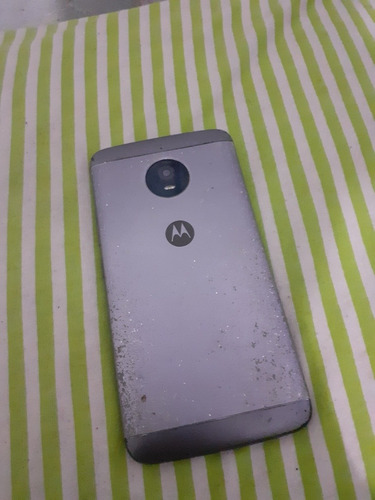 Celular Motorola E4 Plus - Tela Quebrada