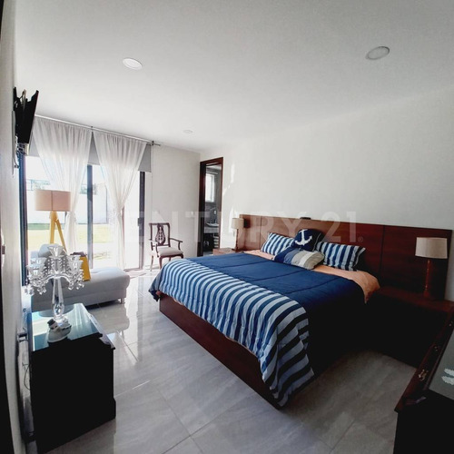 Casa En Venta Con Jardín Y Alberca En Atlixco, Puebla.