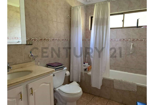 Se Vende Casa Con Amplio Terreno En Chiguayante