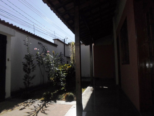Imagem 1 de 24 de Casa Com 4 Quartos Para Comprar No Jardim América Em Belo Horizonte/mg - 822