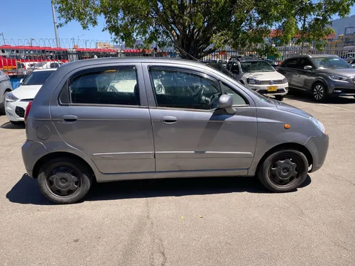 Chevrolet Spark 1.0 Lt M200