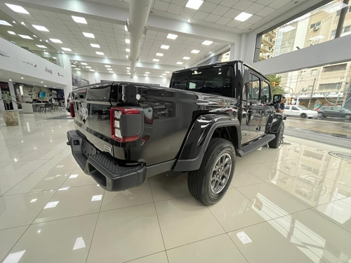 Imagen 16 de 24 de Gladiator Overland 3.6l At8 4x4