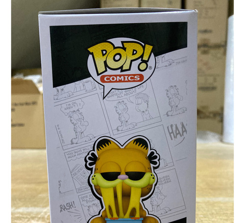 Garfield Con Lasaña 39 Odie Funko Pop Original Nuevo