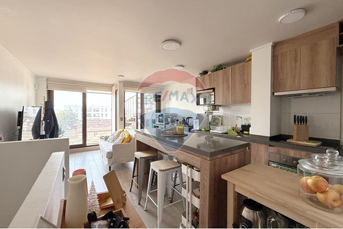 Dpto Estilo Penthouse 3 D, 2 Estac