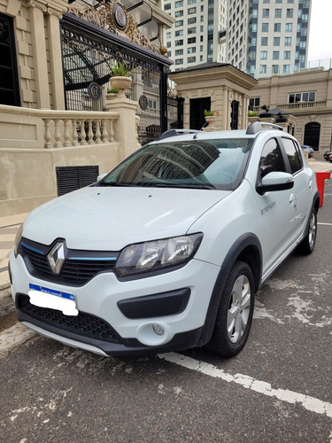 Renault Sandero 1.6 Privilege 105cv