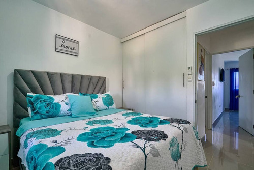 Apartamento En Venta En Santo Domingo Este De 3 Habitaciones.