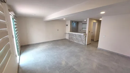 Casa En Venta Y Renta En Paseo De Los Nogales Santa Rosa Apodaca N.l.