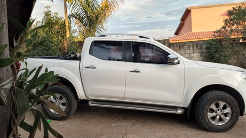 Nissan Frontier 2017 2.3 Le Cab. Dupla 4x4 Aut. 4p