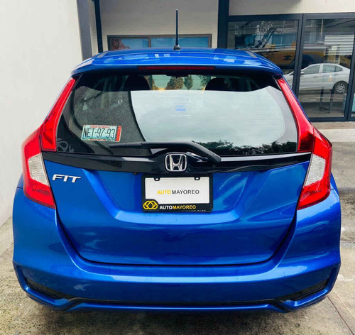 Imagen 3 de 10 de Honda Fit 2018 5p Fun L4/1.5 Aut