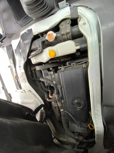 Nissan Urvan 2012 3.0 Diesel 16psj + Conductor