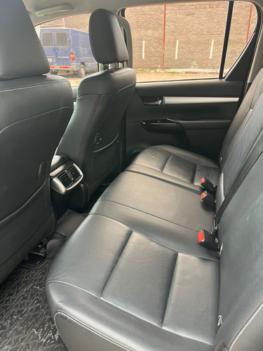 Toyota Hilux Pick-Up 2.8 Cd Srx 177cv 4x2 At