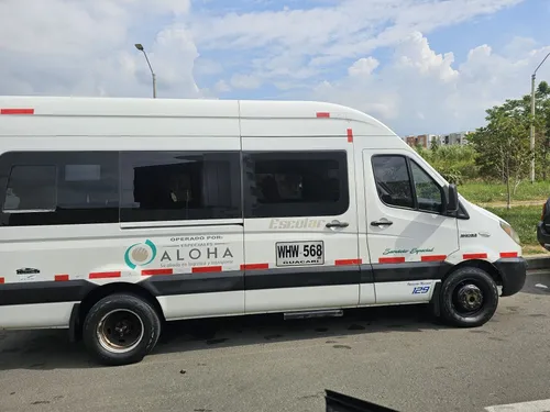 Buseta De 18 Personas 2 Dueños Todo Original