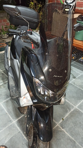 Imagem 1 de 5 de Yamaha Nmax