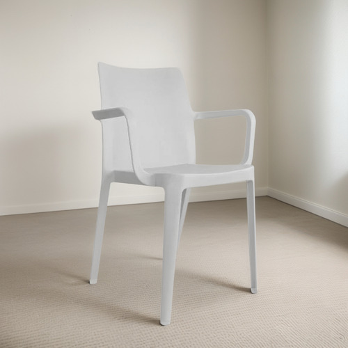 Silla De Comedor Biella Con Brazos De Plástico Resistente