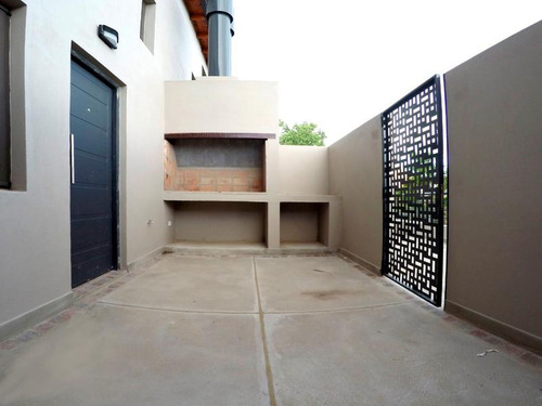 Duplex 2 Dormitorios - B° San Fernando