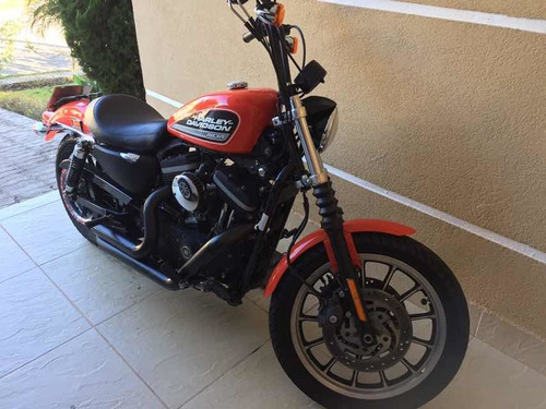 Imagem 2 de 10 de Harley Davidson 883