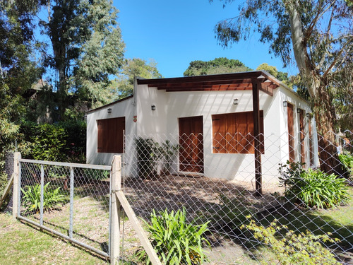 Alquiler Casa Bosque Peralta Ramos, Mar Del Plata