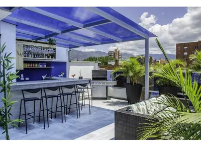 Hotel y resort en venta