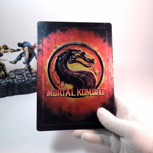 Mortal Kombat Collector's Edition 2011 - Xbox 360 (Usado)