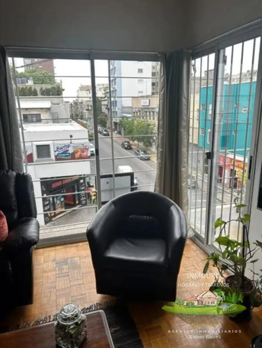 Venta De Lujoso Apartamento De 3 Dormitorios En El Centro