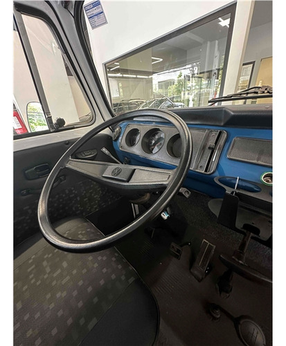 Volkswagen Kombi 1.6 Mi Std 8v Gasolina 3p Manual