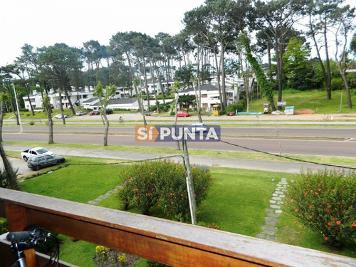 Imagen 1 de 9 de Apartamento En Alquiler